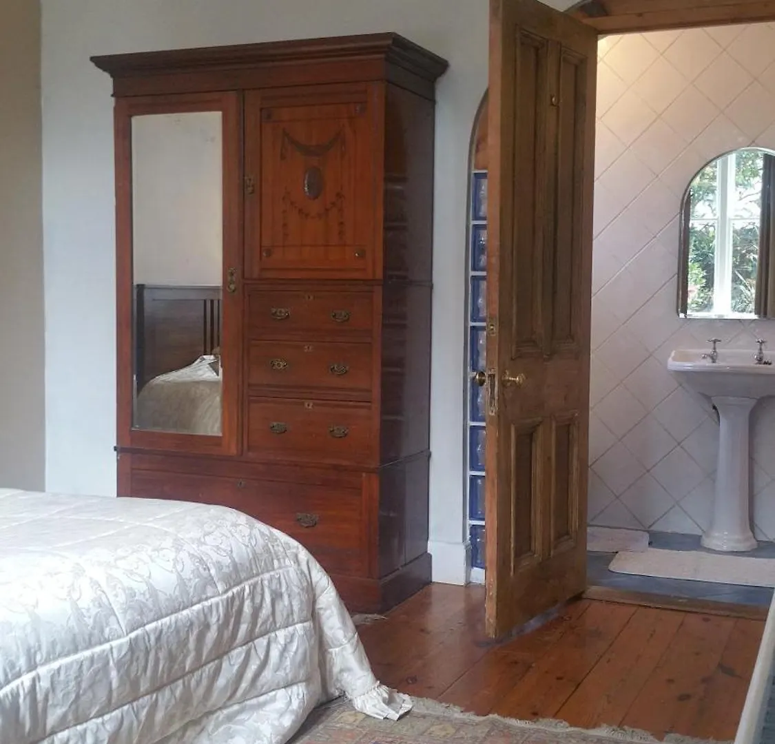 Ledville Castle Dublin Apartment